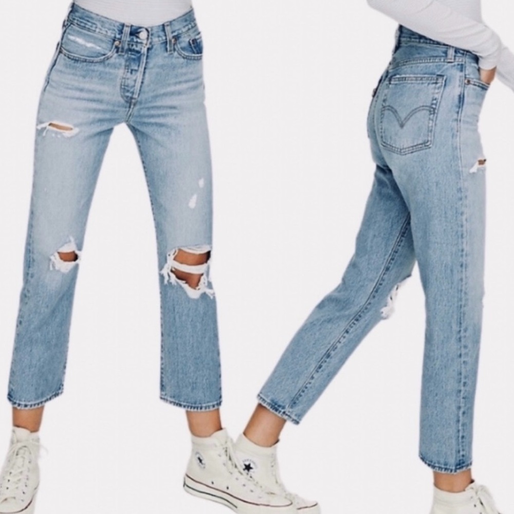 Levi's Women's Wedgie Straight Ankle Distressed Jeans